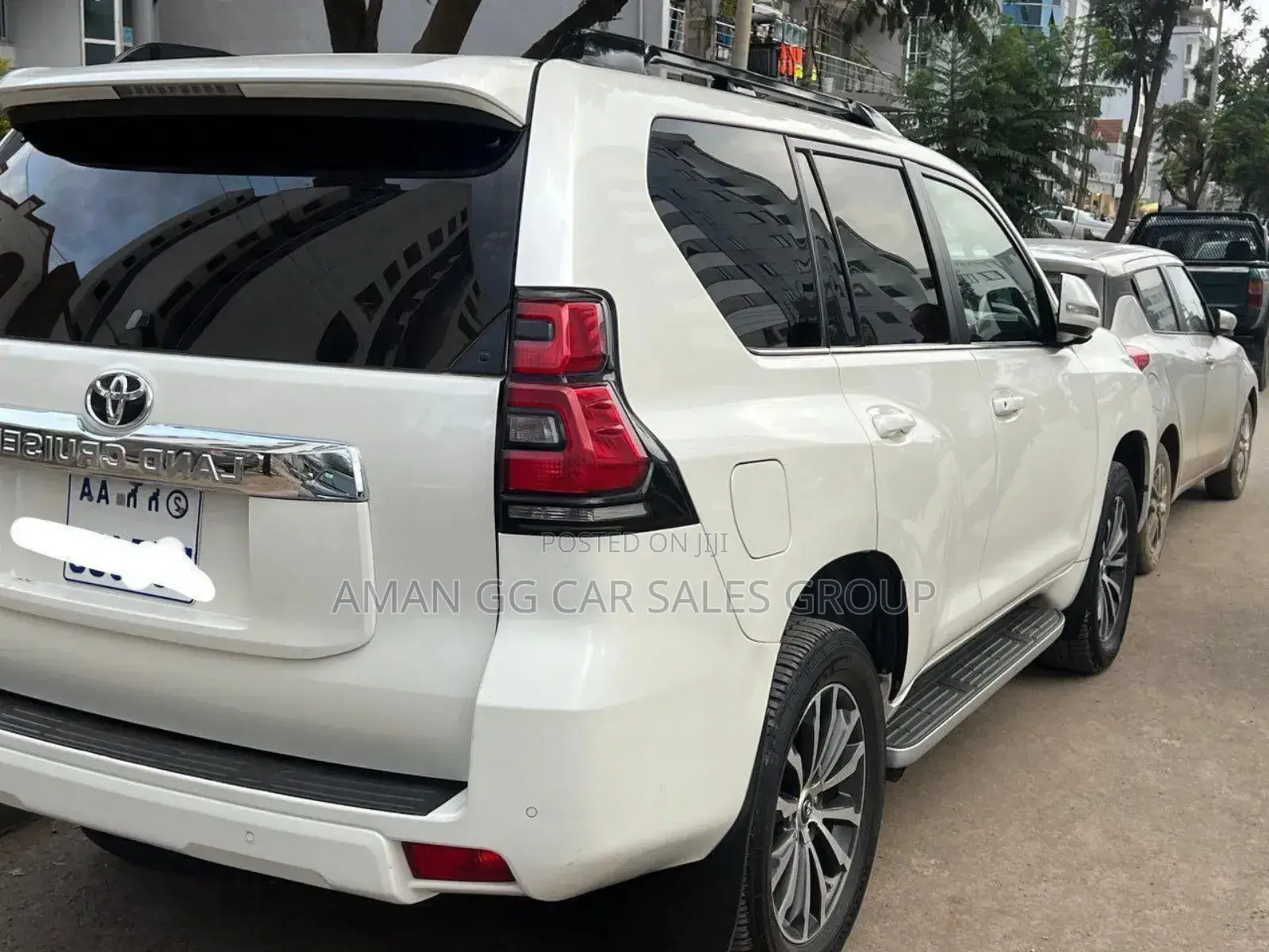 Toyota Land Cruiser 2019 White