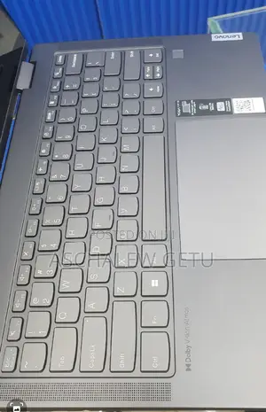 New Laptop Lenovo Yoga 7i 16GB Intel Core I7 SSD 512GB