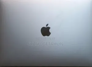 New Laptop Apple MacBook 8GB Apple M1 Pro SSD 256GB