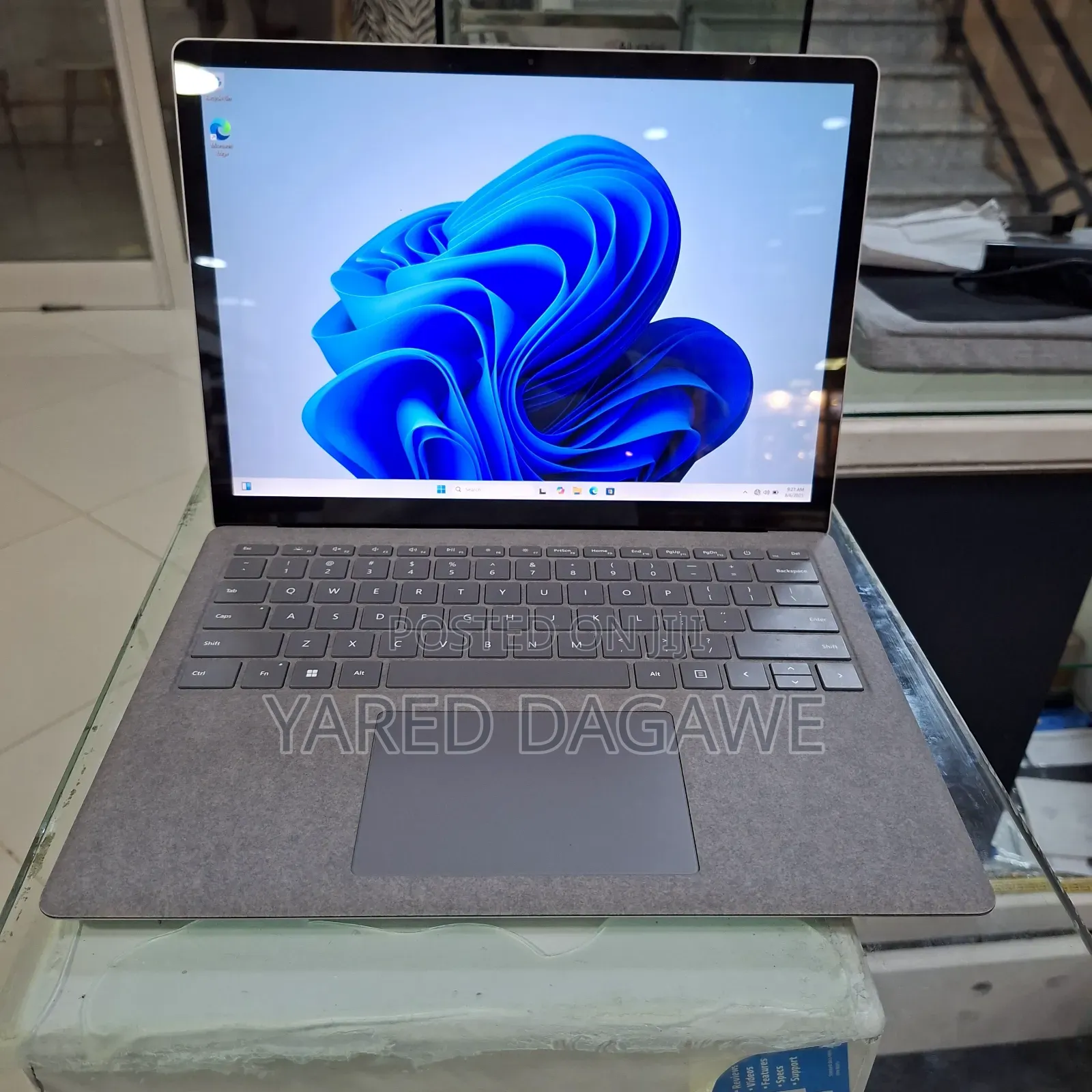 New Laptop Microsoft Surface Laptop 4 16GB Intel Core I7 SSD 512GB