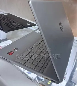 New Laptop HP Stream Notebook 8GB AMD Ryzen 3 SSD 256GB