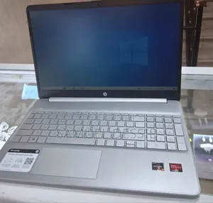 New Laptop HP Stream Notebook 8GB AMD Ryzen 3 SSD 256GB
