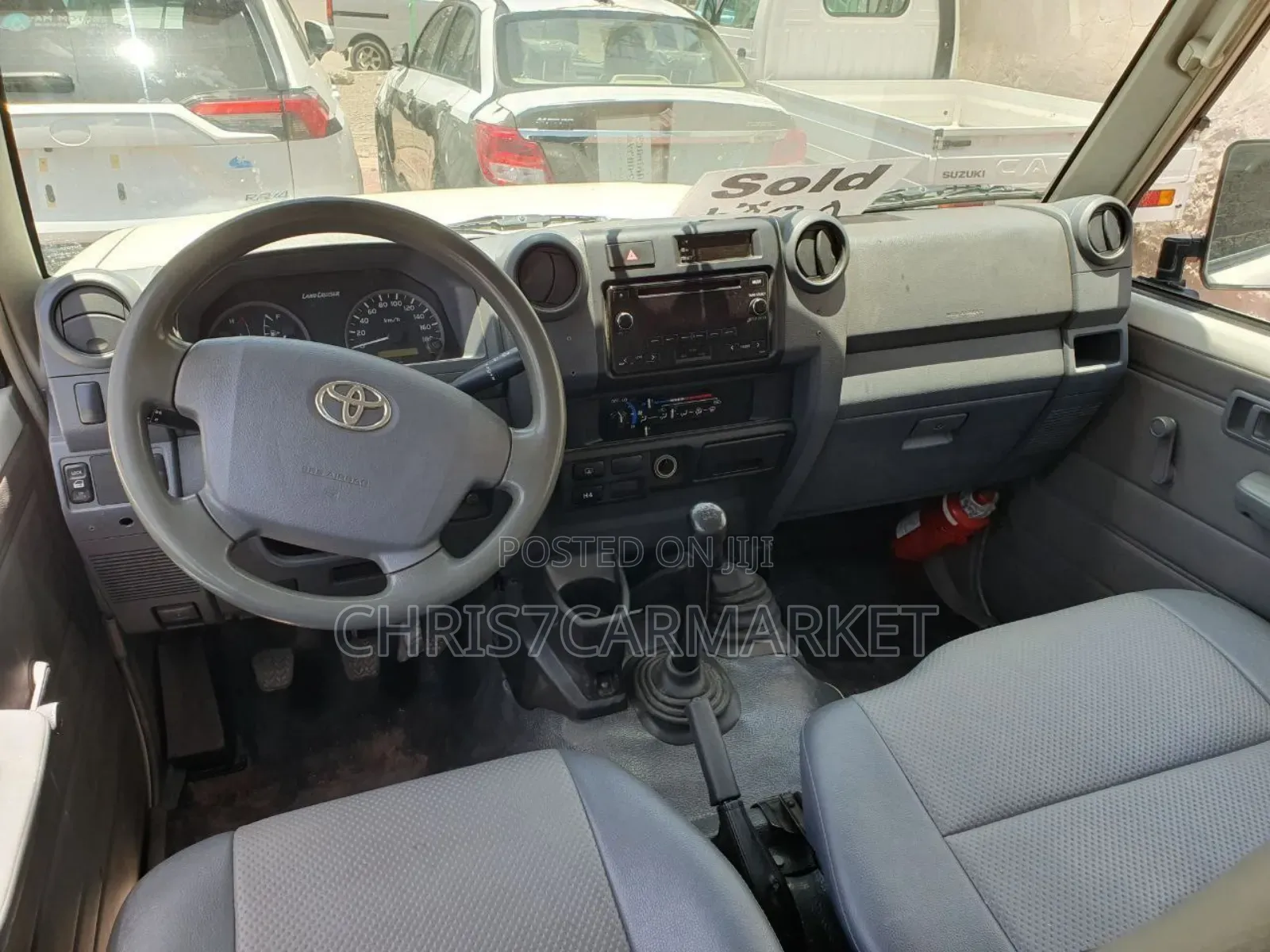 Toyota Land Cruiser 4.6 V8 EXR 2018 White