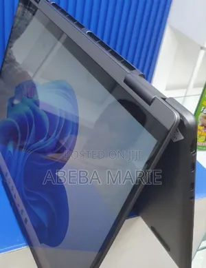 Photo - New Laptop Lenovo Yoga 7i 16GB Intel Core I7 SSD 512GB