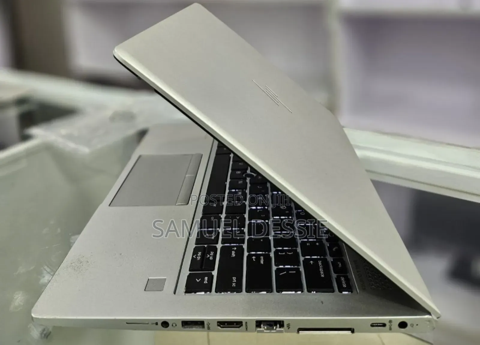 New Laptop HP EliteBook 830 G5 16GB AMD Ryzen 7 SSD 512GB