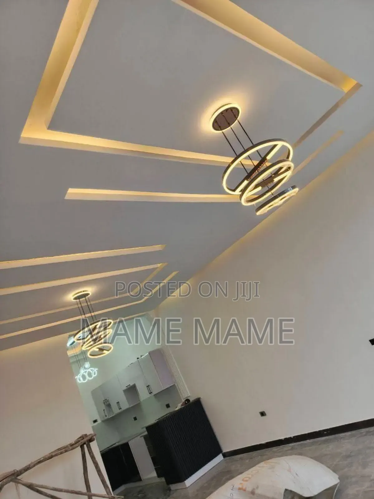 8bdrm House in Addis Abeba, Bole for sale