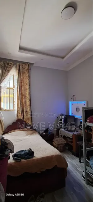 5bdrm Villa in Addis Abeba, Bole for sale