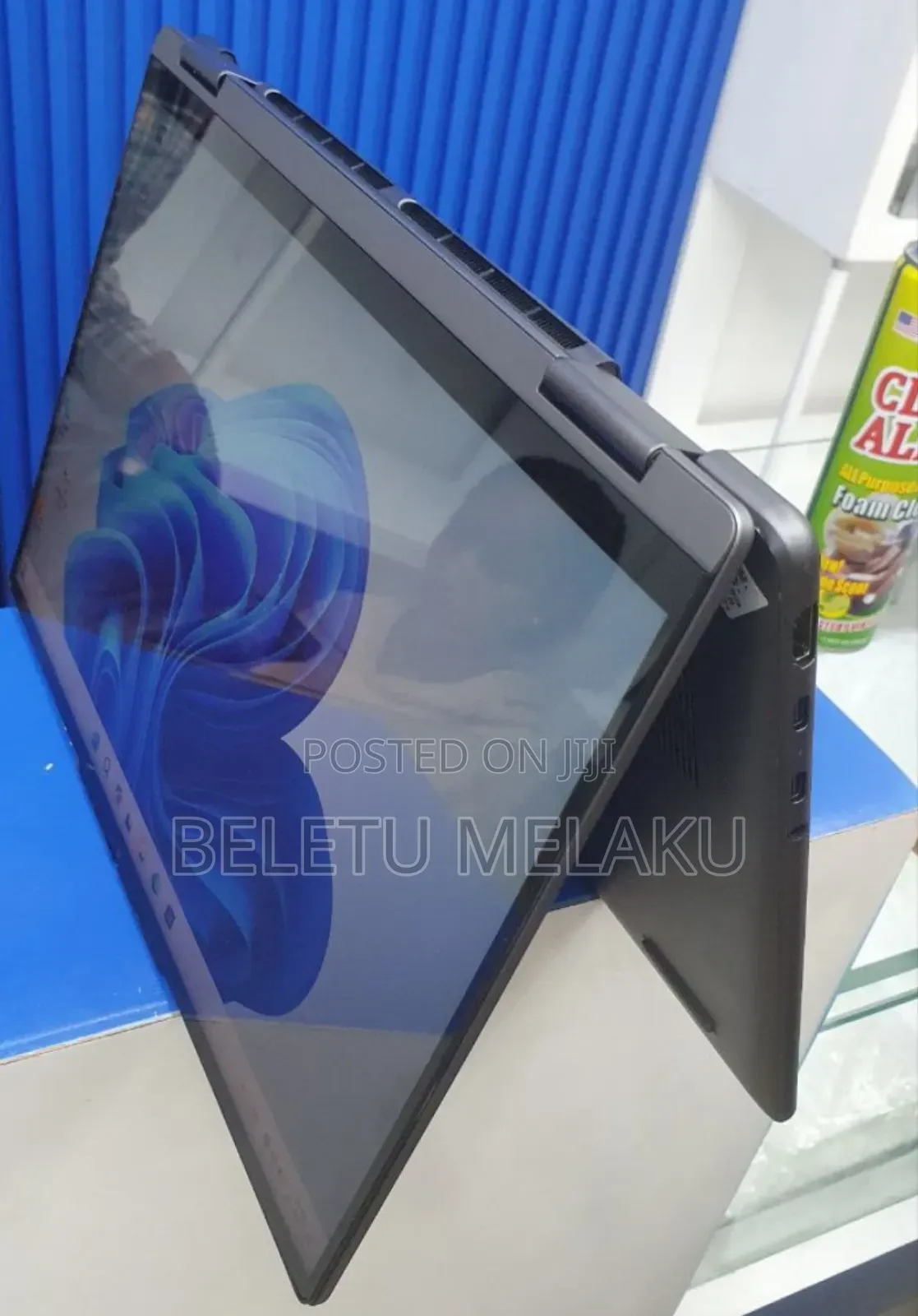 New Laptop Lenovo Yoga 7i 16GB Intel Core I7 SSD 512GB