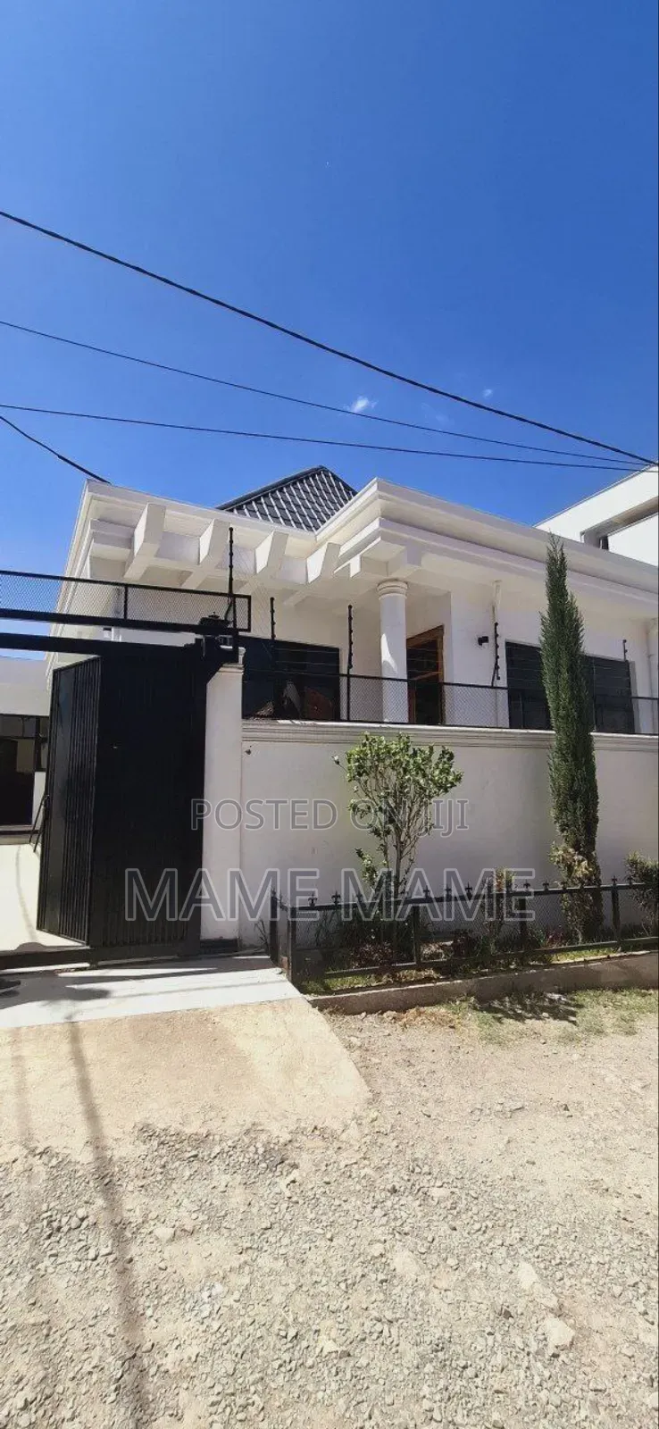 5bdrm Villa in Addis Abeba, Bole for sale