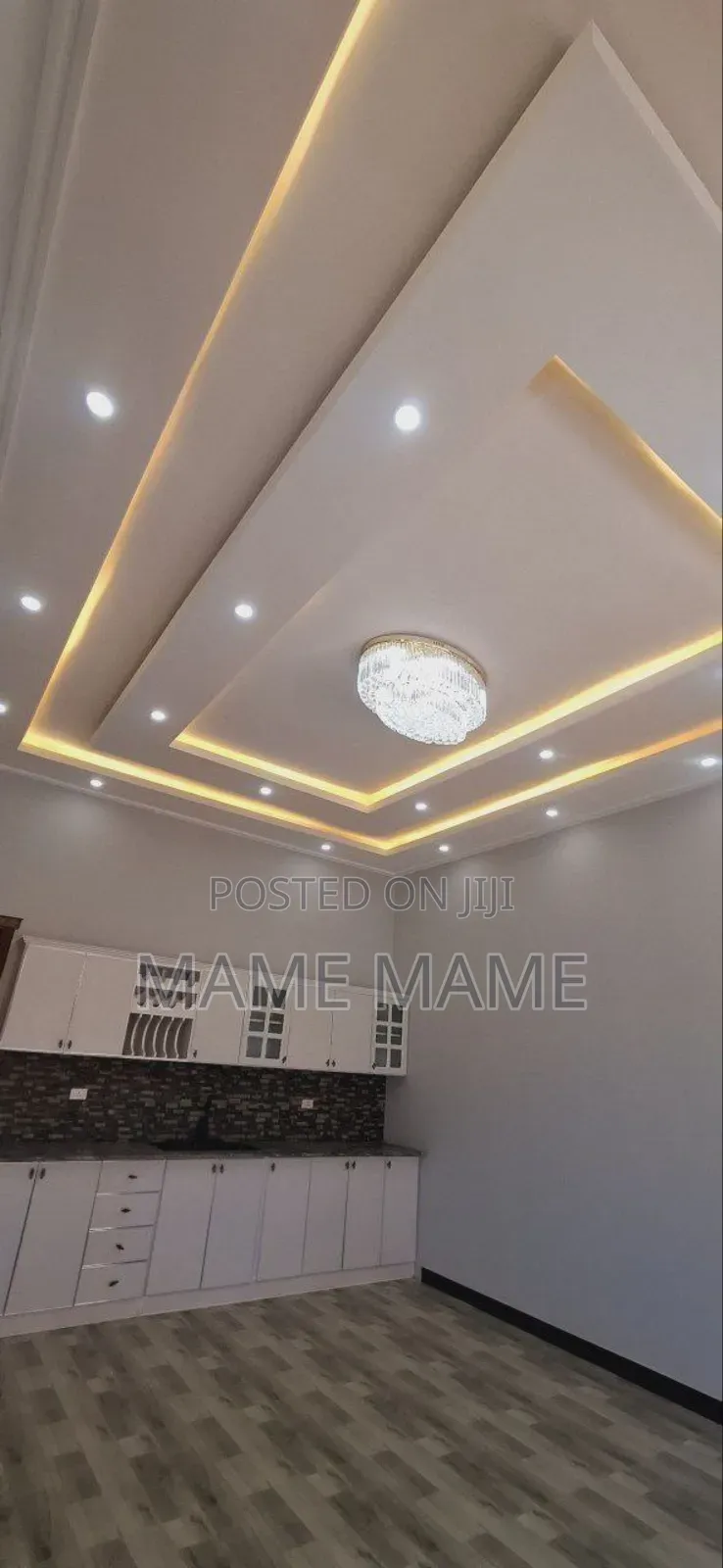 5bdrm Villa in Addis Abeba, Bole for sale