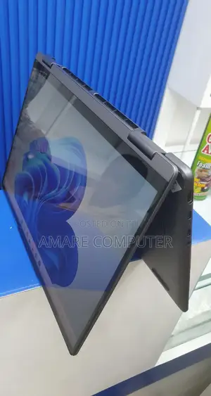 New Laptop Lenovo Yoga 7i 16GB Intel Core I7 SSD 512GB