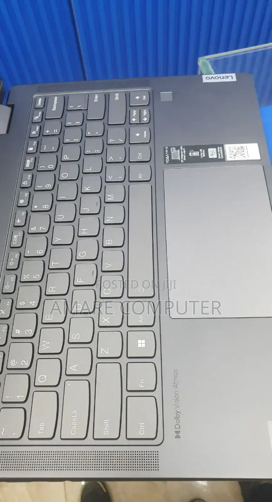 New Laptop Lenovo Yoga 7i 16GB Intel Core I7 SSD 512GB