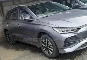Photo - New BYD E2 43 kWh 94 hp FWD 2025 Gray