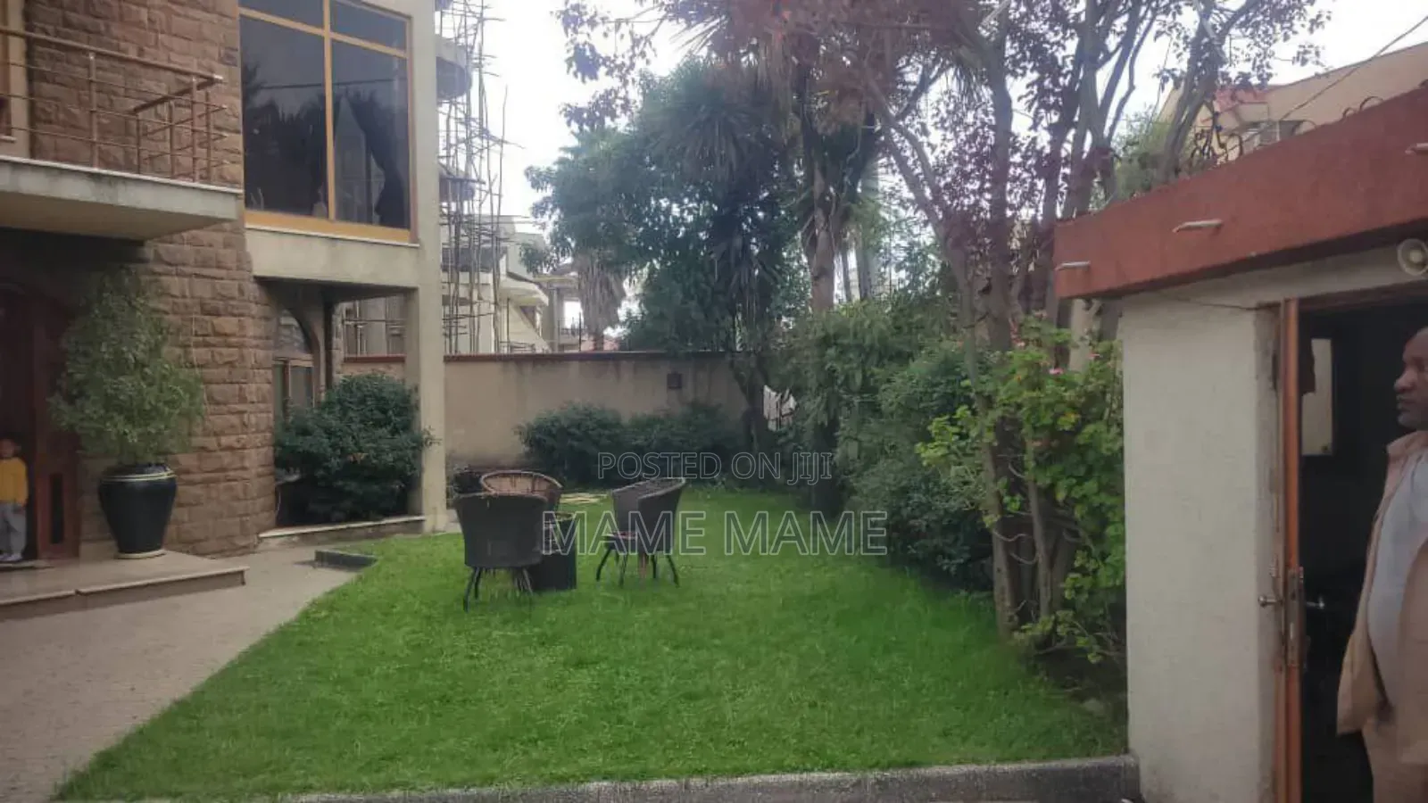 9bdrm House in Addis Abeba, Bole for sale