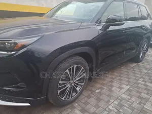 Toyota Grand Highlander Hybrid 2024 Blue