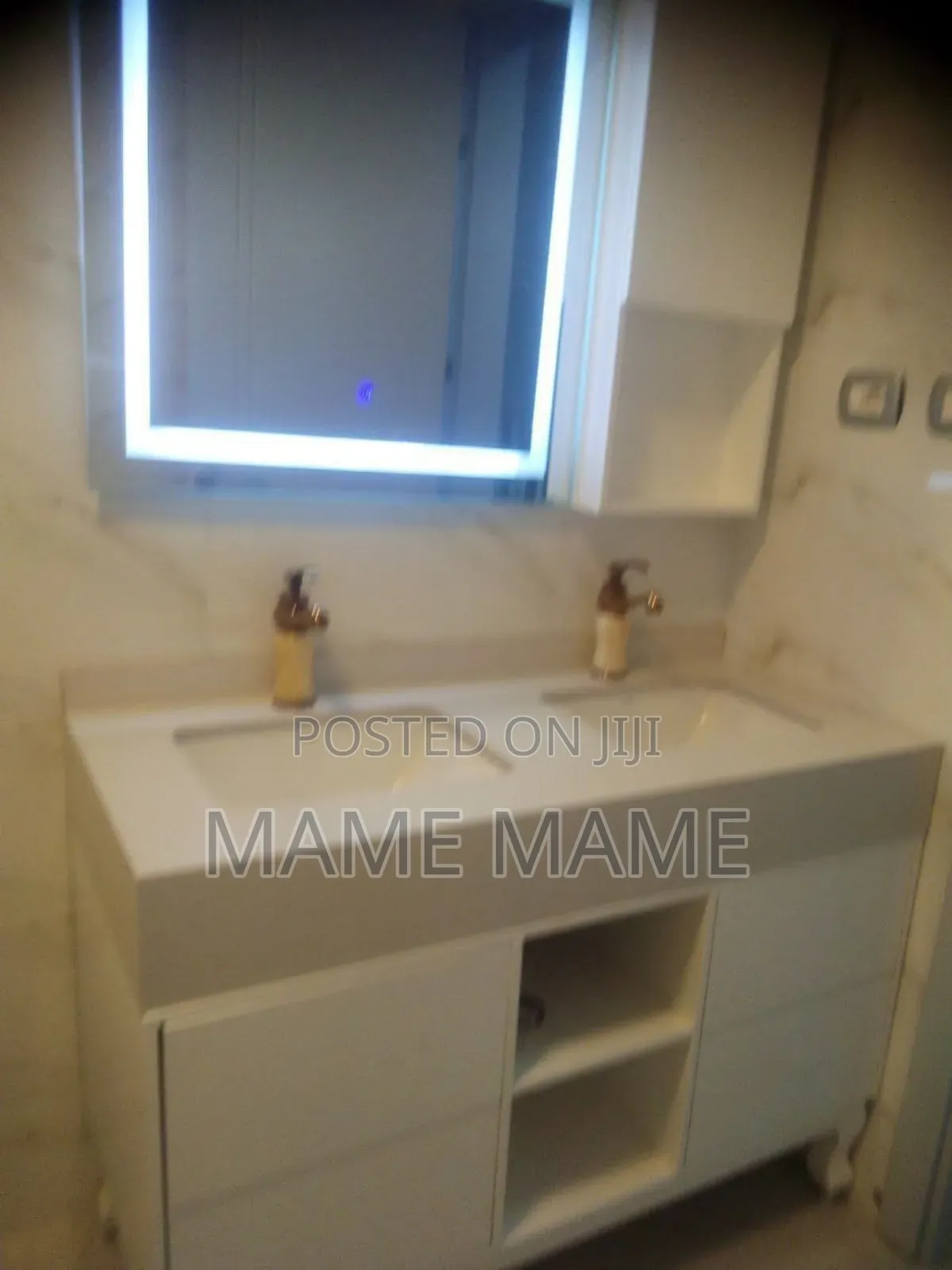 6bdrm House in Addis Abeba, Bole for sale