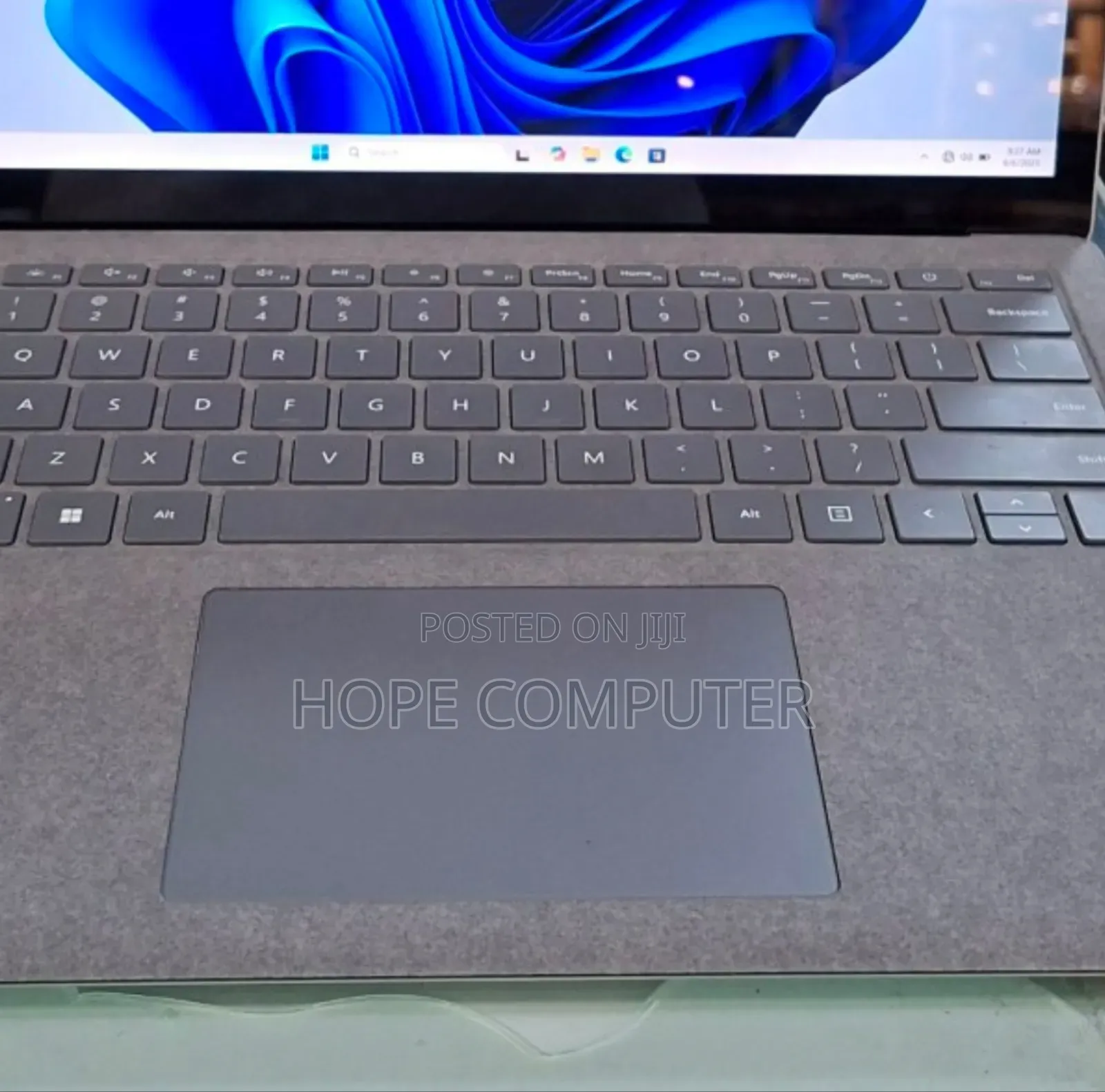 New Laptop Microsoft Surface Laptop 4 16GB Intel Core I7 SSD 512GB