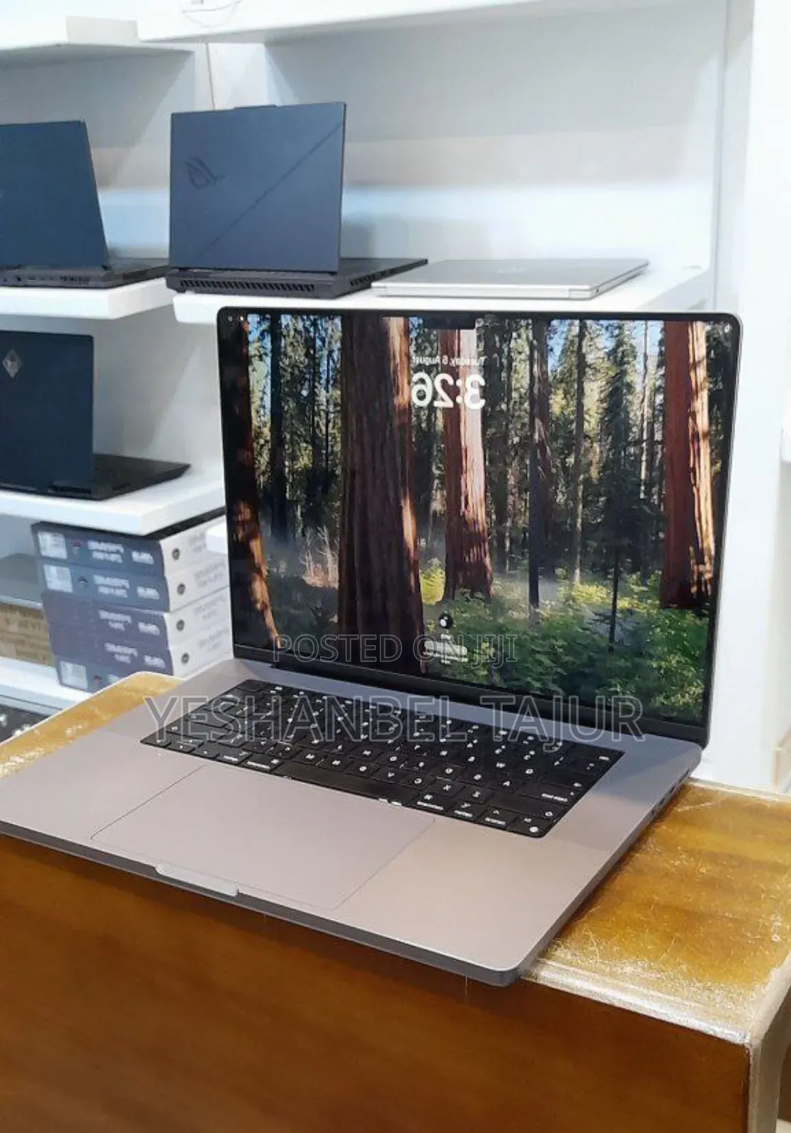 New Laptop Apple MacBook Pro M1 16GB Apple M1 Pro SSD 512GB