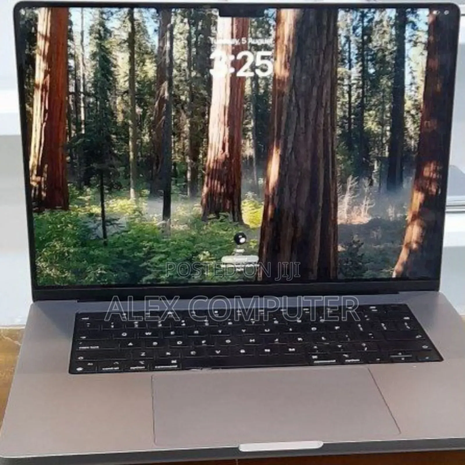 New Laptop Apple MacBook Pro M1 16GB Apple M1 Pro SSD 1T