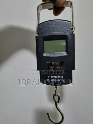 Electronic Luggage Scale ዘመናዊ በኤሌክትሮኒክስ የሚሰራ ሚዛን