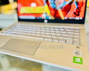 Photo - New Laptop HP Pavilion 14 16GB Intel Core I7 SSD 512GB