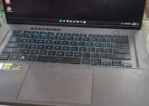 New Laptop Asus 16GB Intel Core I9 SSD 1T