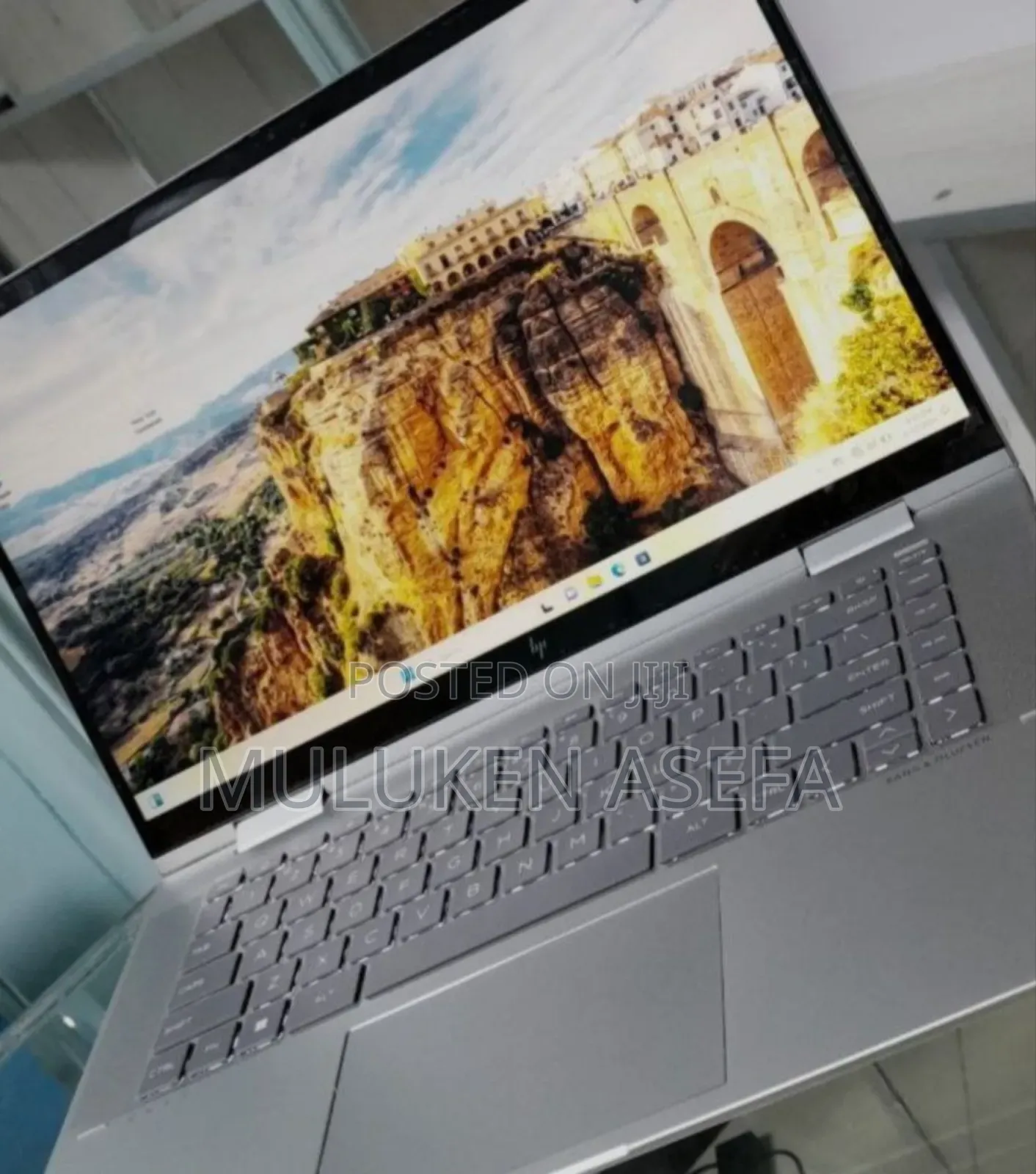 New Laptop HP Envy X360 8GB Intel Core I5 SSD 512GB