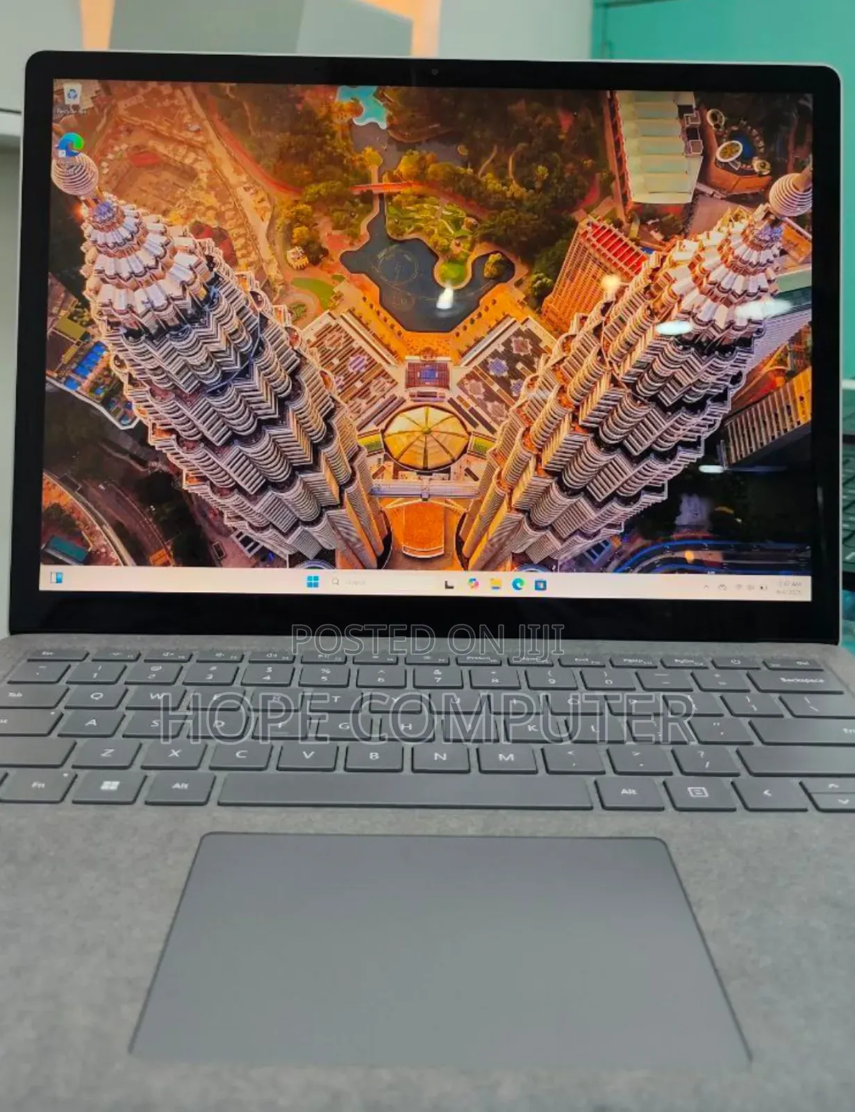 New Laptop Microsoft Surface Laptop 4 16GB Intel Core I7 SSD 512GB