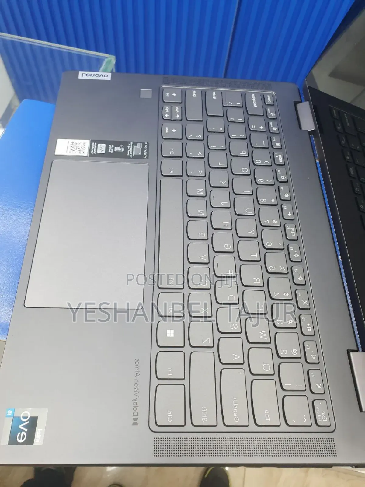 New Laptop Lenovo Yoga 7i 16GB Intel Core I7 SSD 512GB