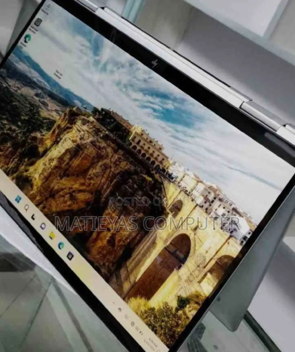 New Laptop HP Envy X360 8GB Intel Core I5 SSD 512GB