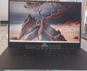 Photo - New Laptop Dell Precision 15 3520 32GB Intel Core I9 SSD 1T