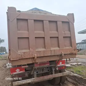 2023 ሞዴል ባንክ 2.5 ሚሊየን አለበት