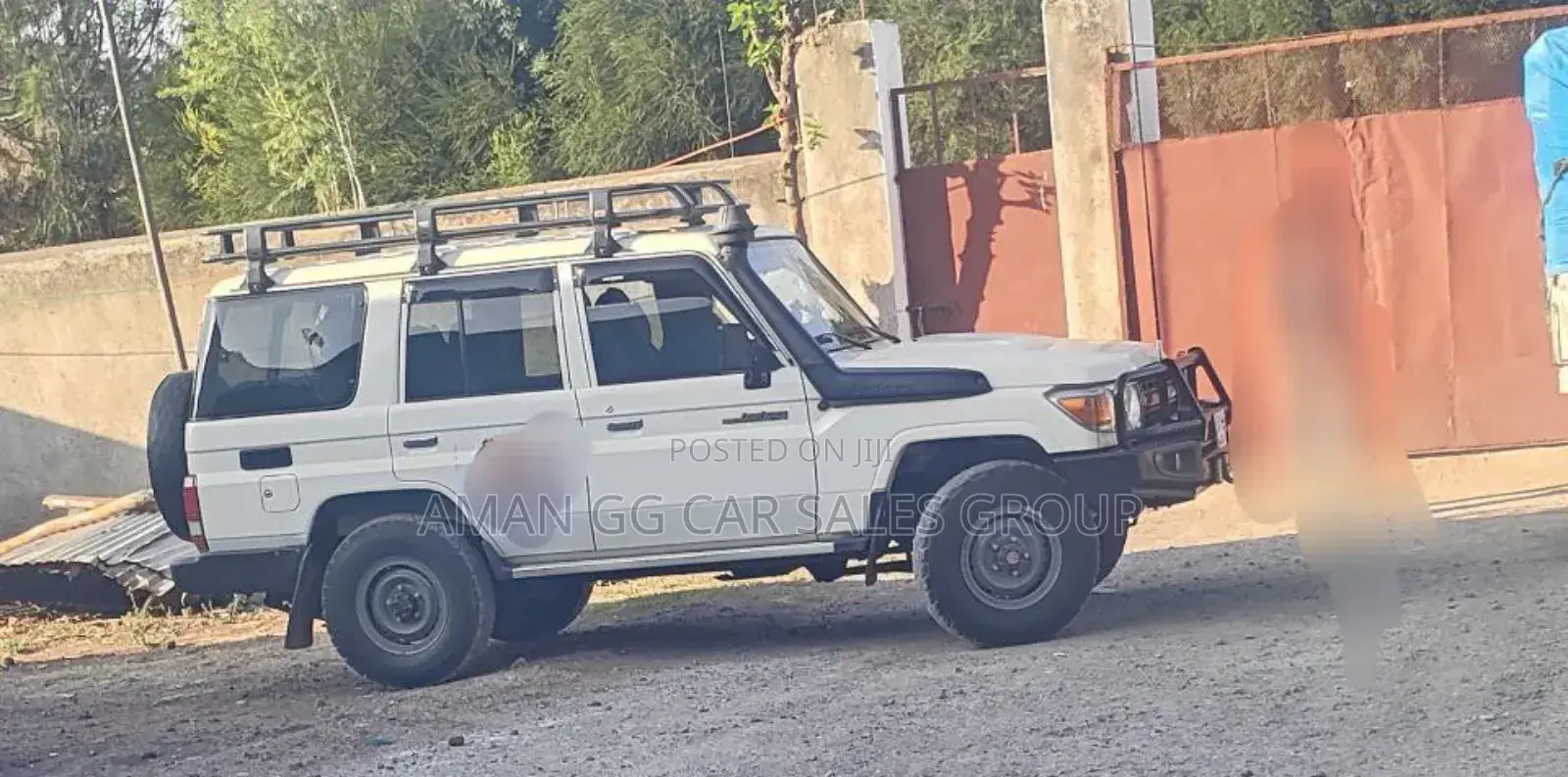 Toyota Land Cruiser 2018 White