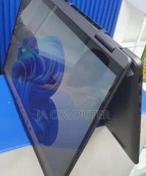 Photo - New Laptop Lenovo Thinkpad X1 Yoga 16GB Intel Core I7 SSD 512GB