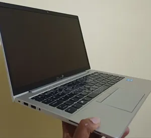 New Laptop HP EliteBook 840 G8 16GB Intel Core I7 SSD 512GB