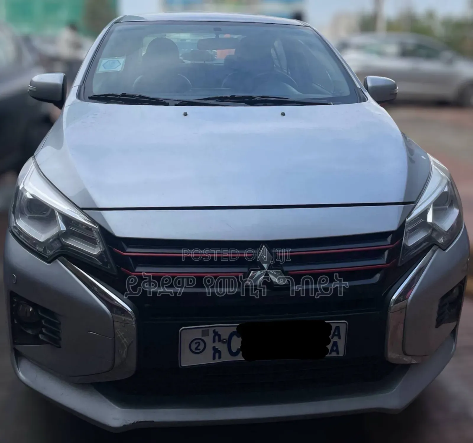 Mitsubishi Attrage 2022 Silver