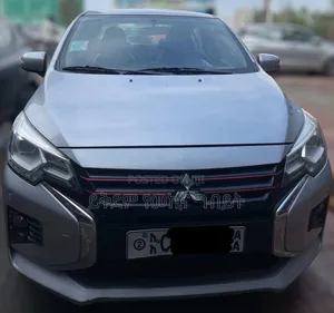 Photo - Mitsubishi Attrage 2022 Silver