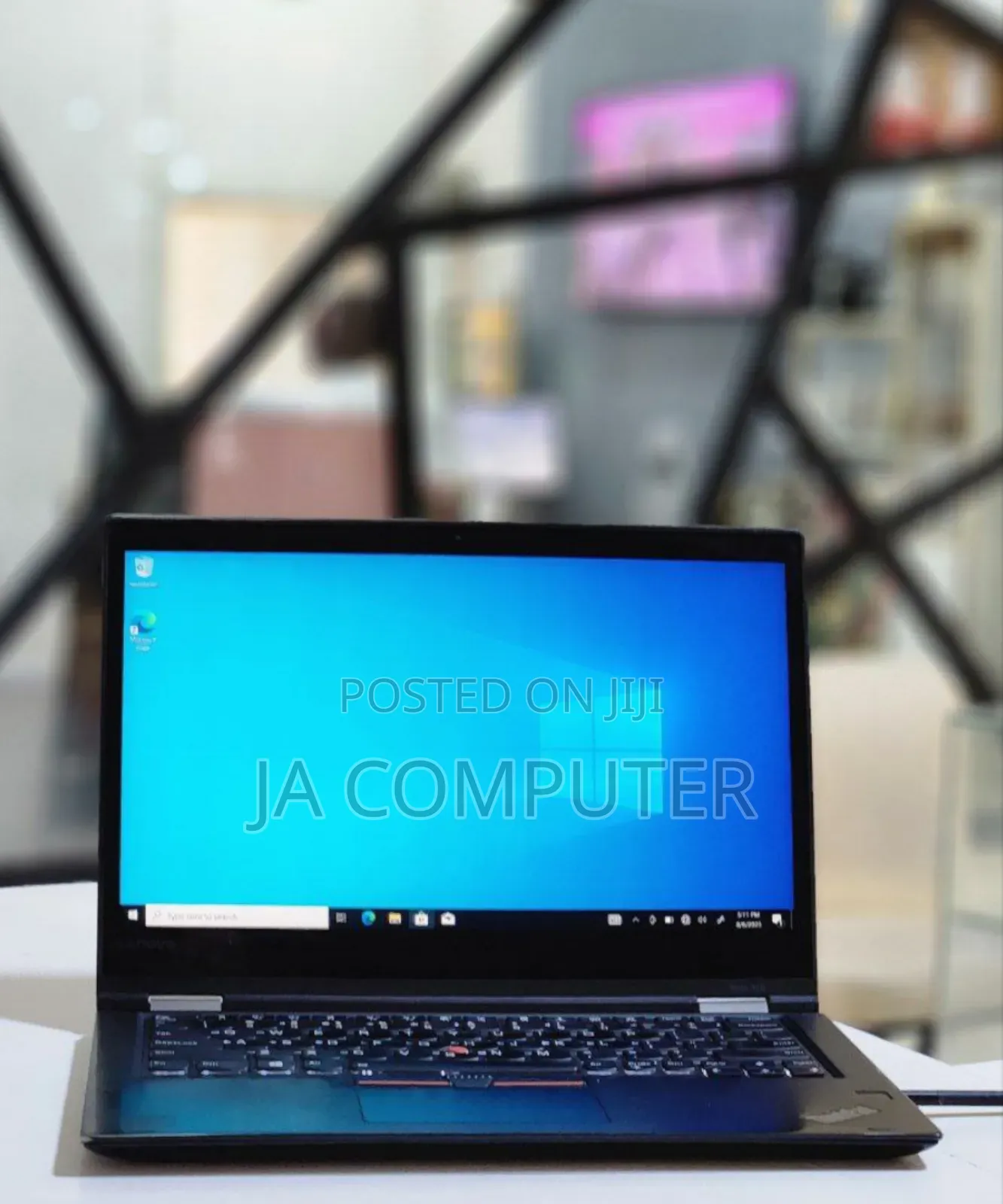 New Laptop Lenovo ThinkPad Yoga 370 8GB Intel Core I5 SSD 512GB