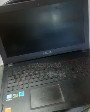 Photo - Laptop Asus 16GB Intel Core I7 HDD+SSD 1.5T