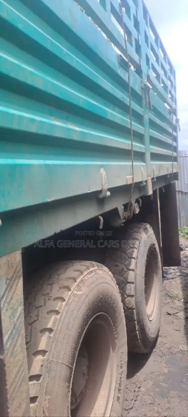 ሲኖ ከነተሳቢው
•2020
• ባንክ 4 ሚሊየን አለበት