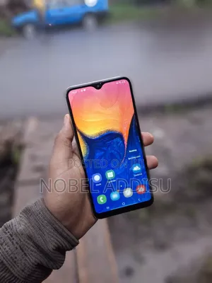 New Samsung A10 32 GB Blue