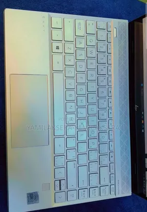 New Laptop HP Envy 14 16GB Intel Core I7 SSD 512GB