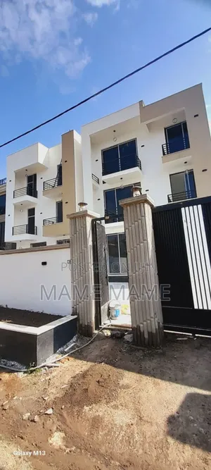 Photo - 10bdrm House in Addis Abeba, Bole for sale