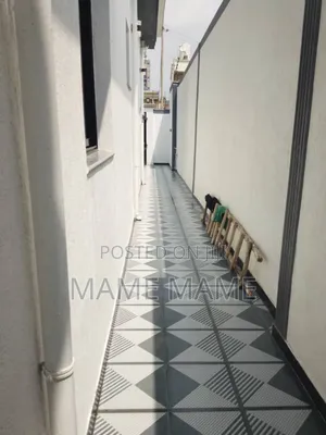 5bdrm Villa in Addis Abeba, Bole for sale