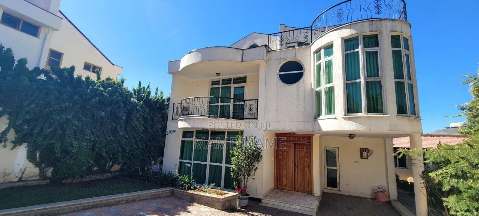 7bdrm House in Addis Abeba, Bole for sale
