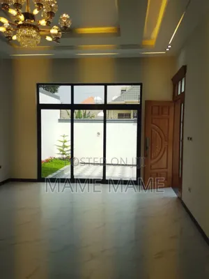 7bdrm House in Addis Abeba, Bole for sale