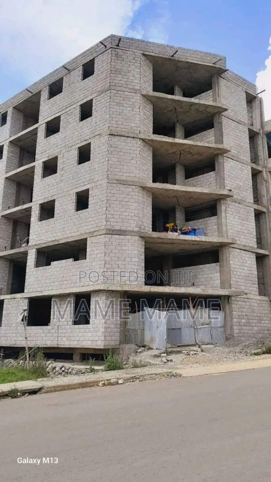 8bdrm House in Addis Abeba, Bole for sale