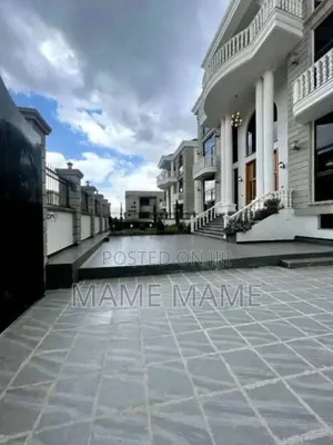 9bdrm House in Addis Abeba, Bole for sale