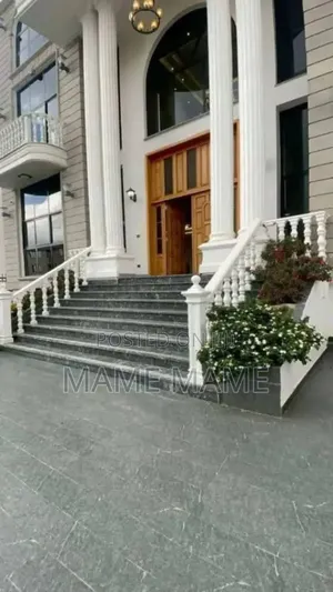 9bdrm House in Addis Abeba, Bole for sale