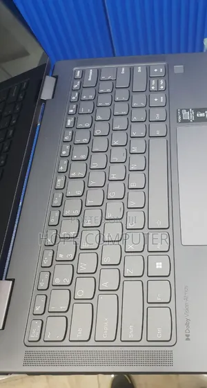 New Laptop Lenovo Yoga 700 16GB Intel Core I5 SSD 512GB